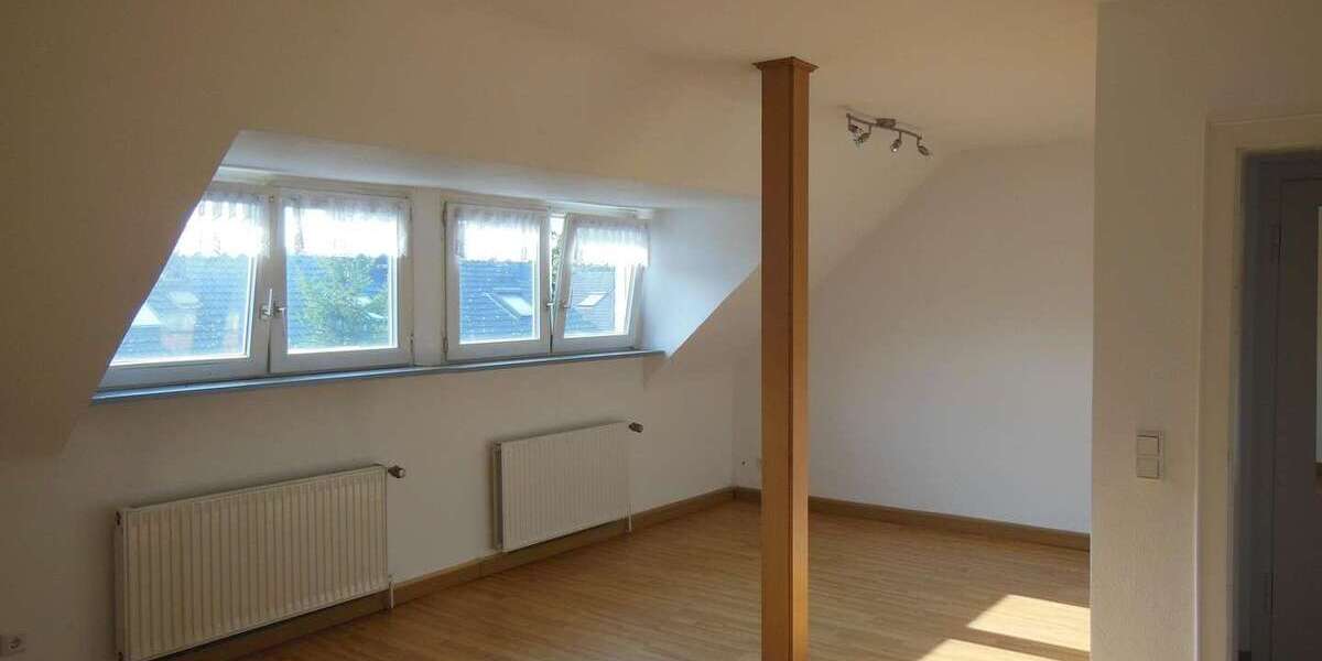 Etagenwohnung Krefeld Fischeln - 3 Zimmer, 72 m&sup2;, 590&euro; | Angebot:27304664