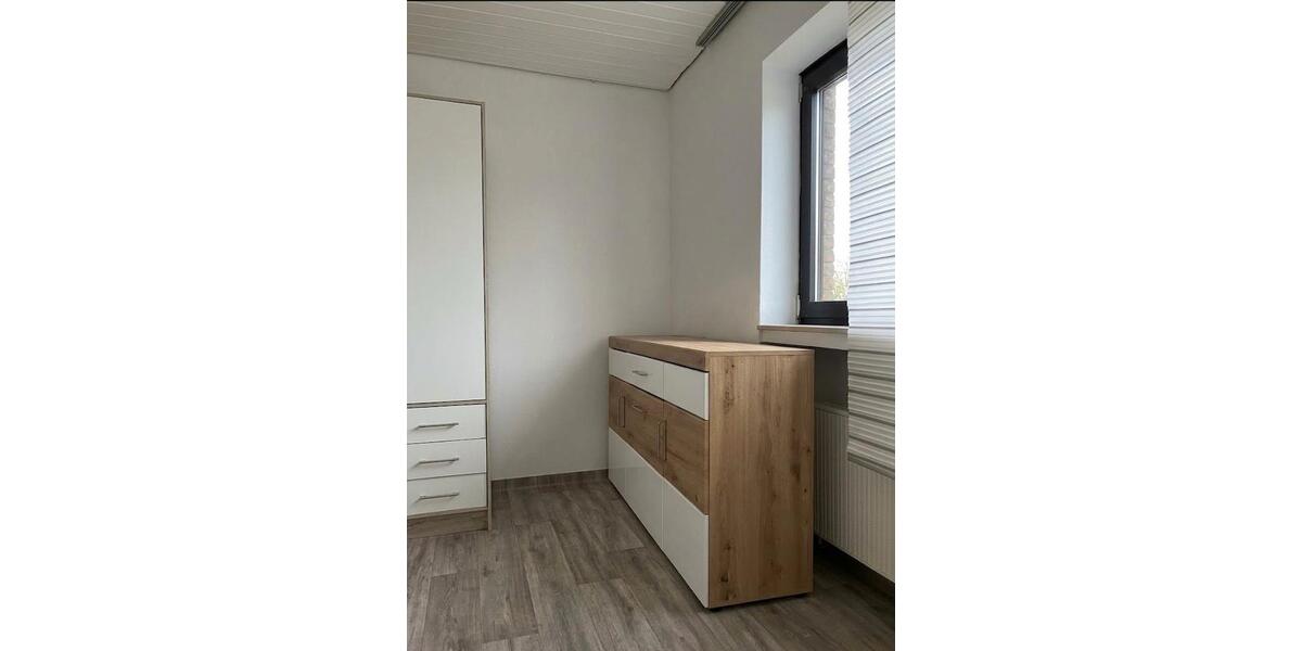 Reihenhaus Krefeld Fischeln - 4 Zimmer, 104 m&sup2;, 333.000&euro; | Angebot:27297142