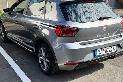 Seat Ibiza 93.000 km 8.999 &euro; Essen 45356