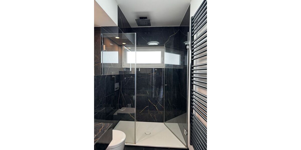 Provisionsfrei* Golzheim - wegen Auswanderung direkt vom Eigentümer sanierte 4 Zi-Wohnung mit hochwertiger Küche - Etagenwohnung Düsseldorf Stadtbezirk 5 | Angebot:25813842