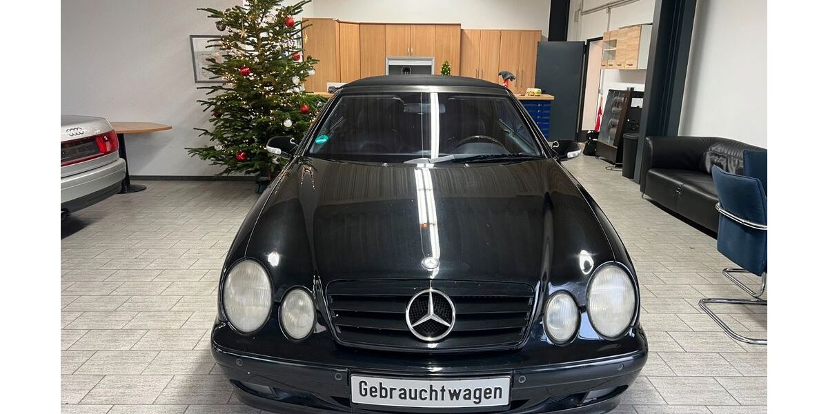 Mercedes-Benz CLK 320 307.046 km 2.950 &euro; Wesel 46485