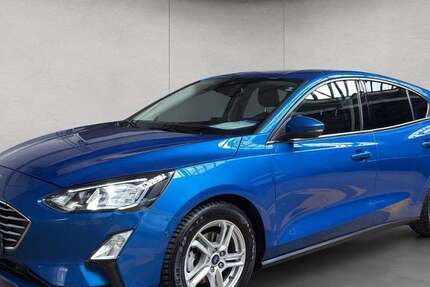 Ford Focus 62.071 km 12.990 &euro; Düsseldorf 40233