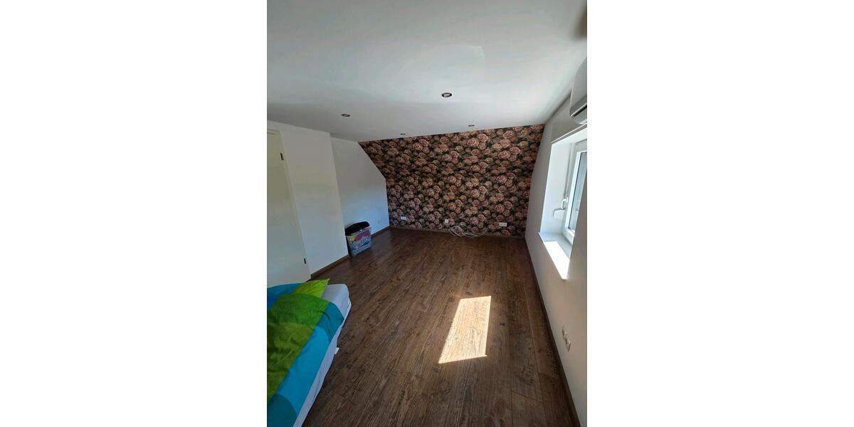 Einfamilienhaus Geldern - 3 Zimmer, 125 m&sup2;, 289.000&euro; | Angebot:26718341