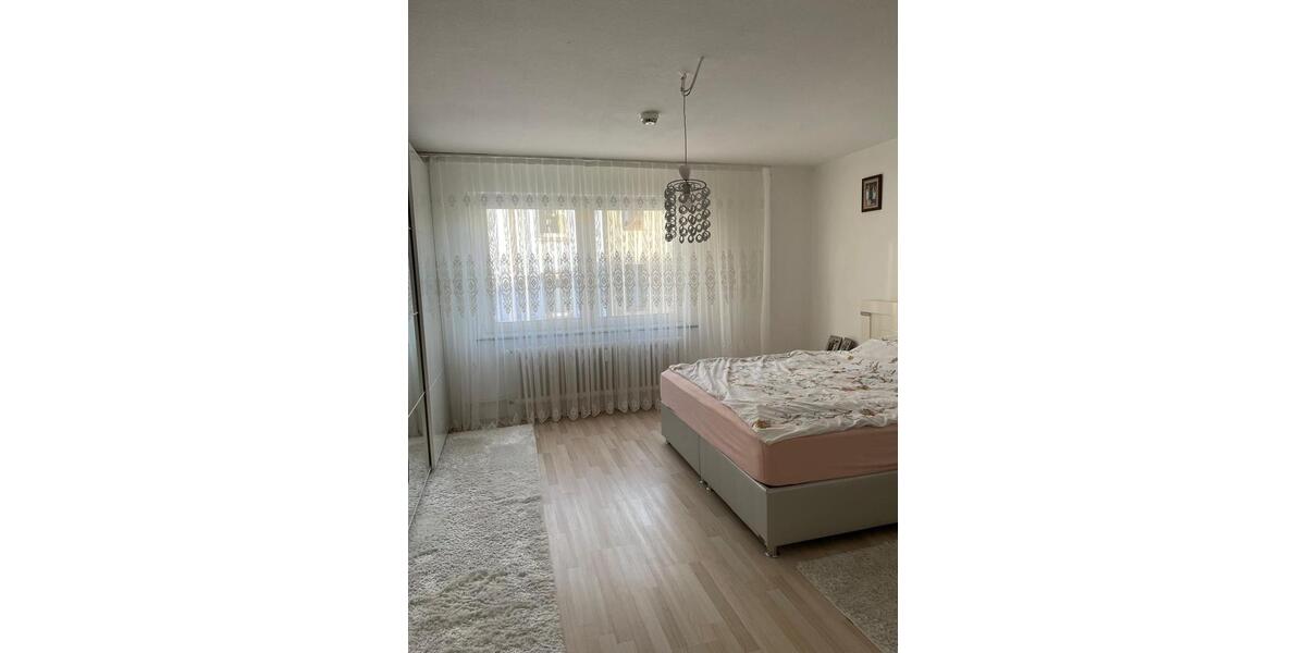 Etagenwohnung Duisburg Duisburg-Mitte - 5 Zimmer, 130 m&sup2;, 199.000&euro; | Angebot:27296053