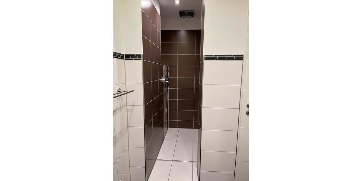 Etagenwohnung Mülheim an der Ruhr Broich - 2 Zimmer, 63 m&sup2;, 900&euro; | Angebot:26270989