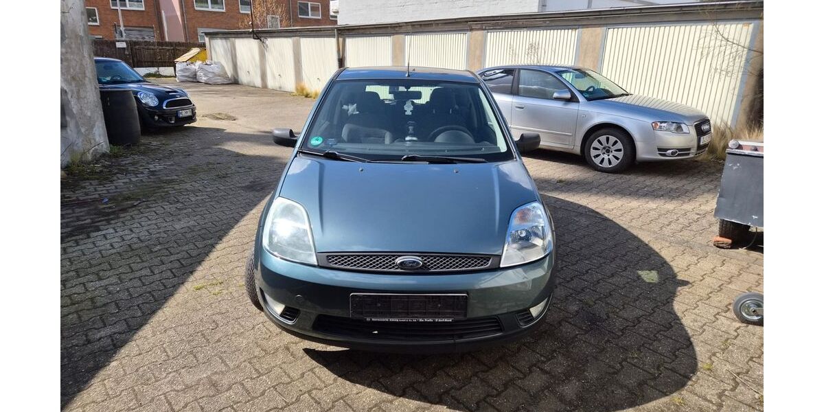 Ford Fiesta 167.000 km 1.500 &euro; Düsseldorf 40547