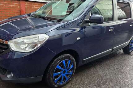 Dacia Lodgy 158.000 km 3.800 &euro; Oberhausen 46149