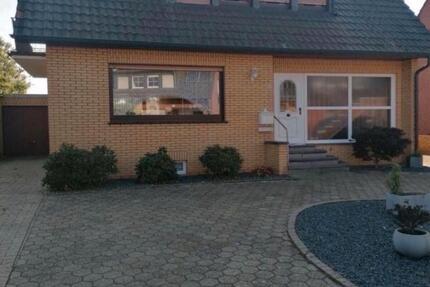 Haus Nettetal - 8 Zimmer, 165 m&sup2;, 550.000&euro; | Angebot:25419133