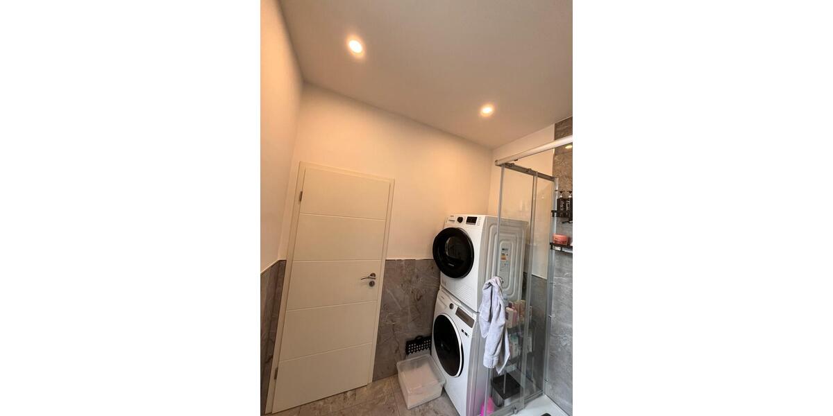 Etagenwohnung Duisburg Mittelmeiderich - 3 Zimmer, 90 m&sup2;, 175.000&euro; | Angebot:25585631