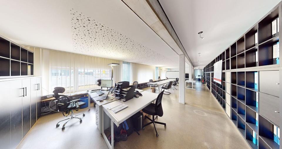 Einfamilienhaus Voerde (Niederrhein) - 14 Zimmer, 468 m&sup2;, 3.000&euro; | Angebot:22566047