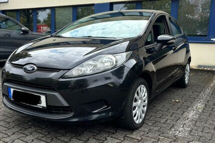 Ford Fiesta 140.000 km 3.800 &euro; Neuss 41468
