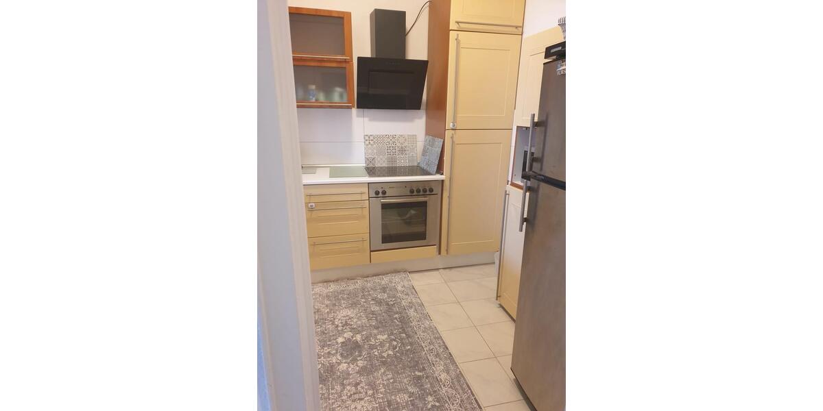 Etagenwohnung Krefeld Benrad - 4 Zimmer, 100 m&sup2;, 1.300&euro; | Angebot:25874620