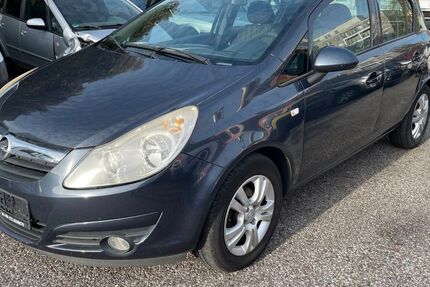 Opel Corsa 141.507 km 2.700 &euro; Düsseldorf 40233