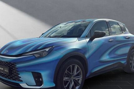 Lexus LBX 1.555 km 34.450 &euro; Wesel 46485