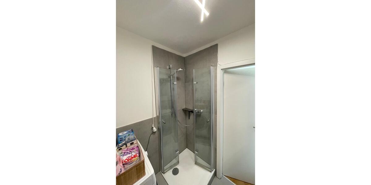 Etagenwohnung Düsseldorf Düsseltal - 1 Zimmer, 33 m&sup2;, 640&euro; | Angebot:25944975