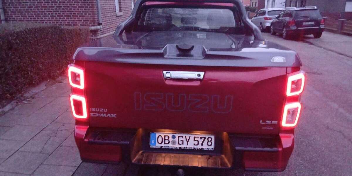 Isuzu D-Max 74.700 km 34.000 &euro; Oberhausen 46145