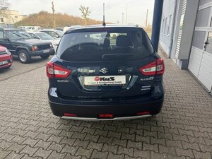 Suzuki SX4 S-Cross 1.4 Comfort+ Allgrip Hybrid LED & Lede 44.539 km 18.333 &euro; Meerbusch 40667