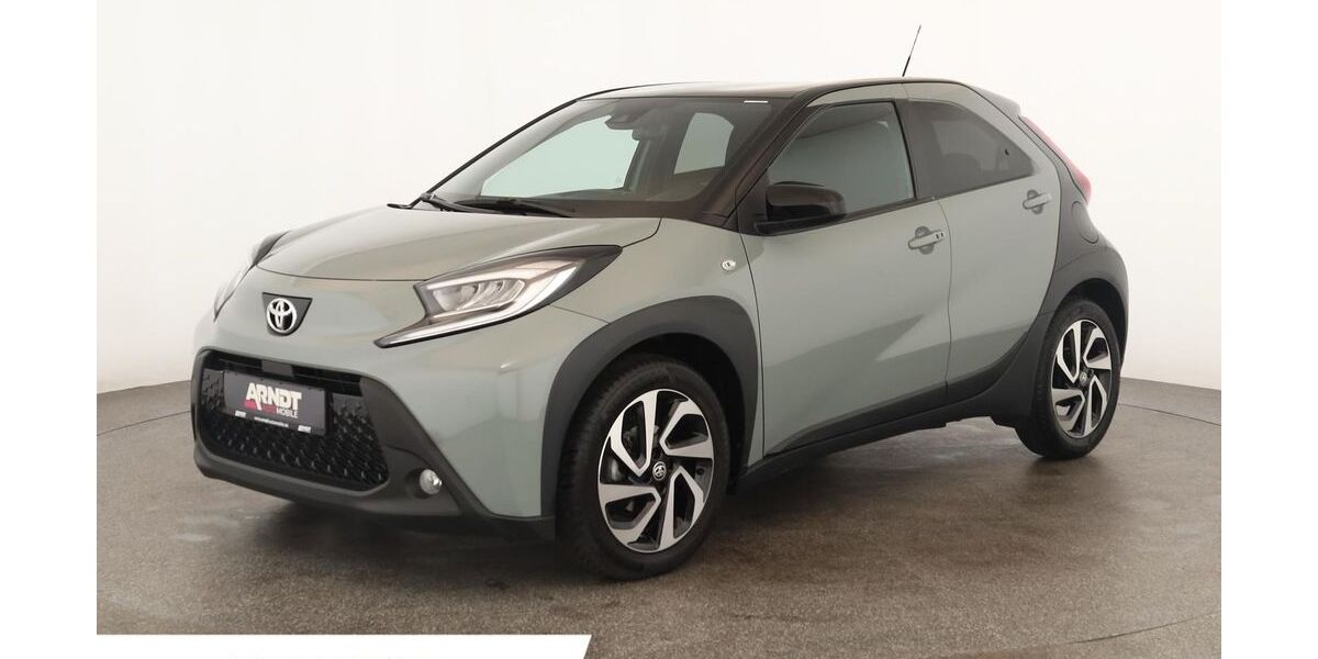 Toyota Aygo (X) 15.300 km 18.884 &euro; Neuss 41460