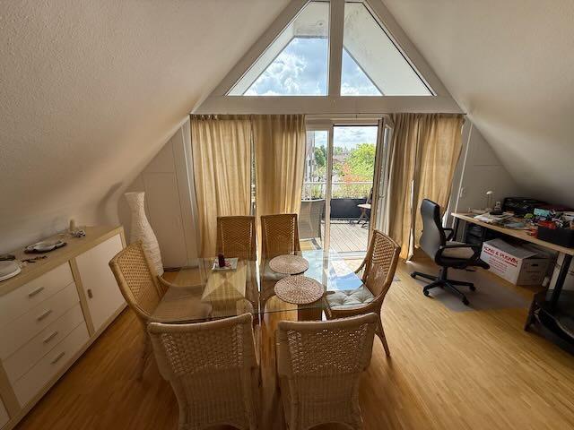 Dachgeschoßwohnung Meerbusch Kierst - 2 Zimmer, 65 m&sup2;, 339.000&euro; | Angebot:27296051