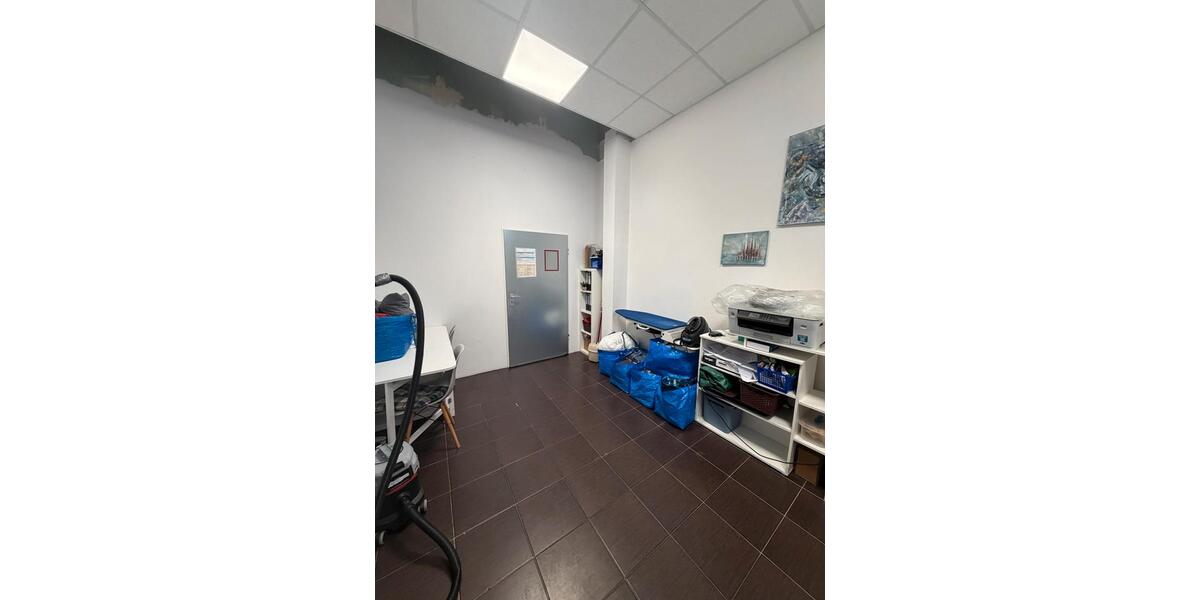 Gewerbeobjekt Düsseldorf Stadtbezirk 7 - 400&euro; | Angebot:25648086