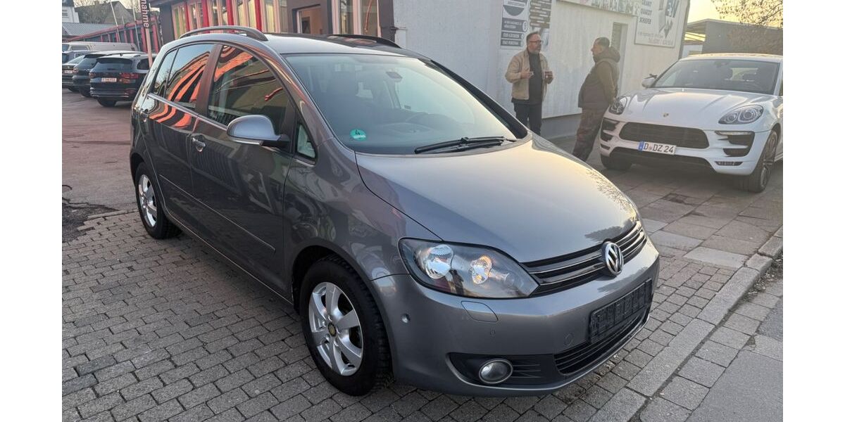 VW Golf 176.000 km 5.490 &euro; Essen 45143