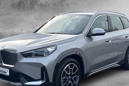 BMW iX1 8.000 km 49.314 &euro; Krefeld 47800