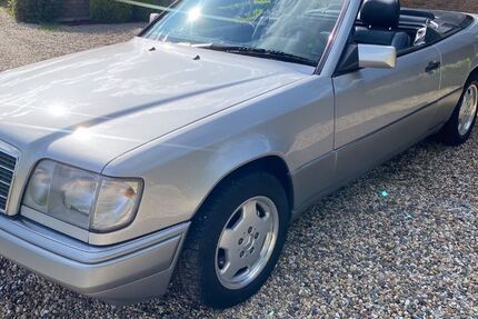 Mercedes-Benz 200 148.600 km 21.900 &euro; Krefeld 47839