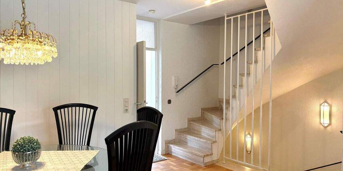 Reihenmittelhaus Moers Schwafheim - 4 Zimmer, 120 m&sup2;, 359.000&euro; | Angebot:25730412