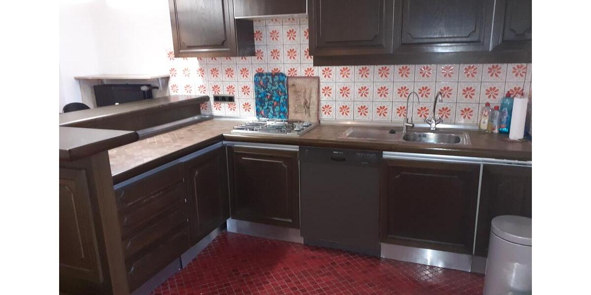 Hochparterre Essen Stadtbezirk III - 3 Zimmer, 64 m&sup2;, 520&euro; | Angebot:24853245