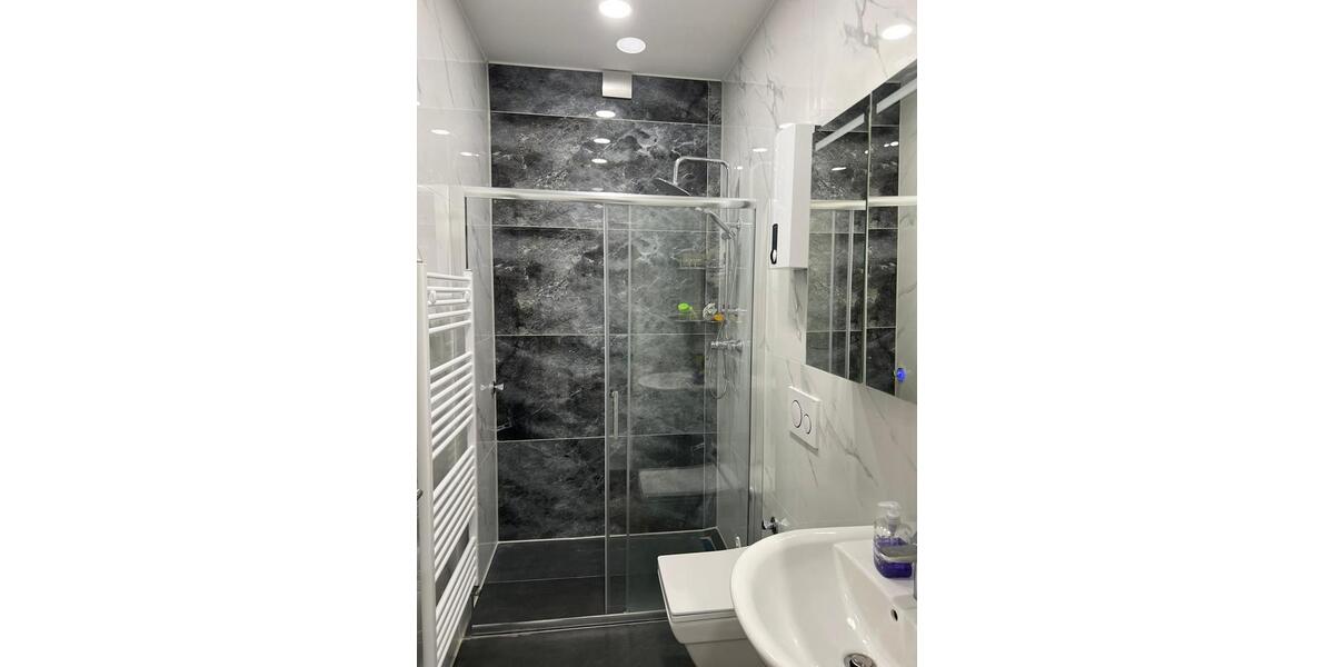 Erdgeschoßwohnung Essen Stadtbezirk V - 1 Zimmer, 370&euro; | Angebot:25389696