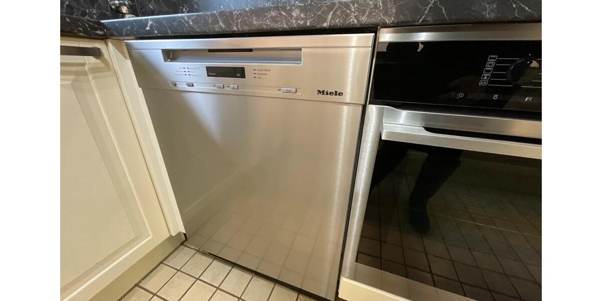 Etagenwohnung Meerbusch - 3 Zimmer, 90 m&sup2;, 905&euro; | Angebot:25891653