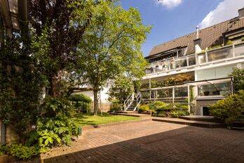 Mehrfamilienhaus, Wohnhaus Düsseldorf Oberbilk - 2.400.000&euro; | Angebot:25778041