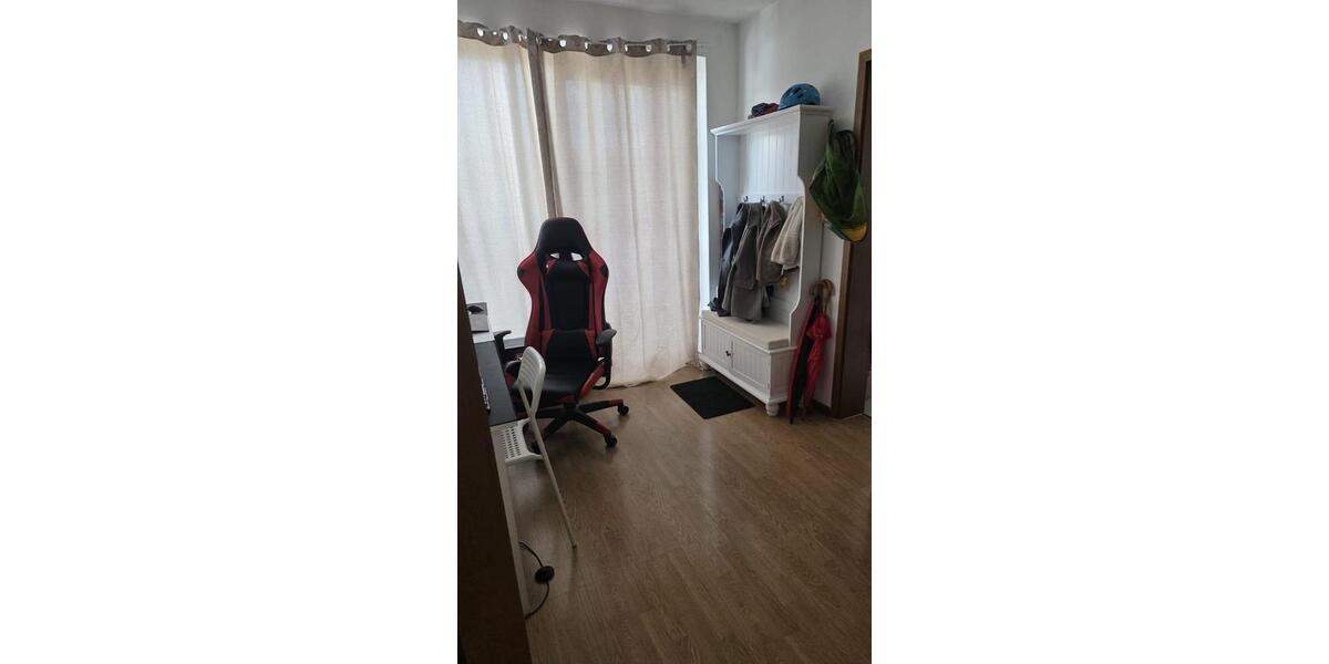Maisonettenwohnung Krefeld Cracau - 3 Zimmer, 76 m&sup2;, 795&euro; | Angebot:26660192