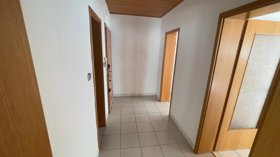 Etagenwohnung Krefeld Hüls - 2 Zimmer, 65 m&sup2;, 900&euro; | Angebot:25420376