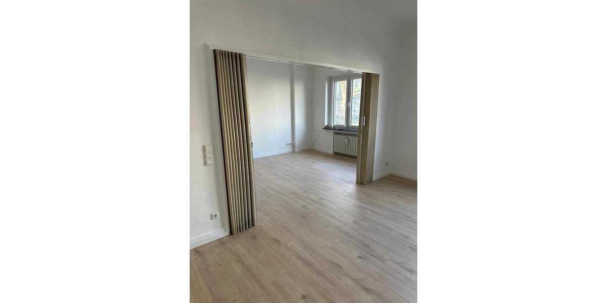 Etagenwohnung Duisburg Duisburg-Mitte - 3 Zimmer, 95 m&sup2;, 1.406&euro; | Angebot:25854410