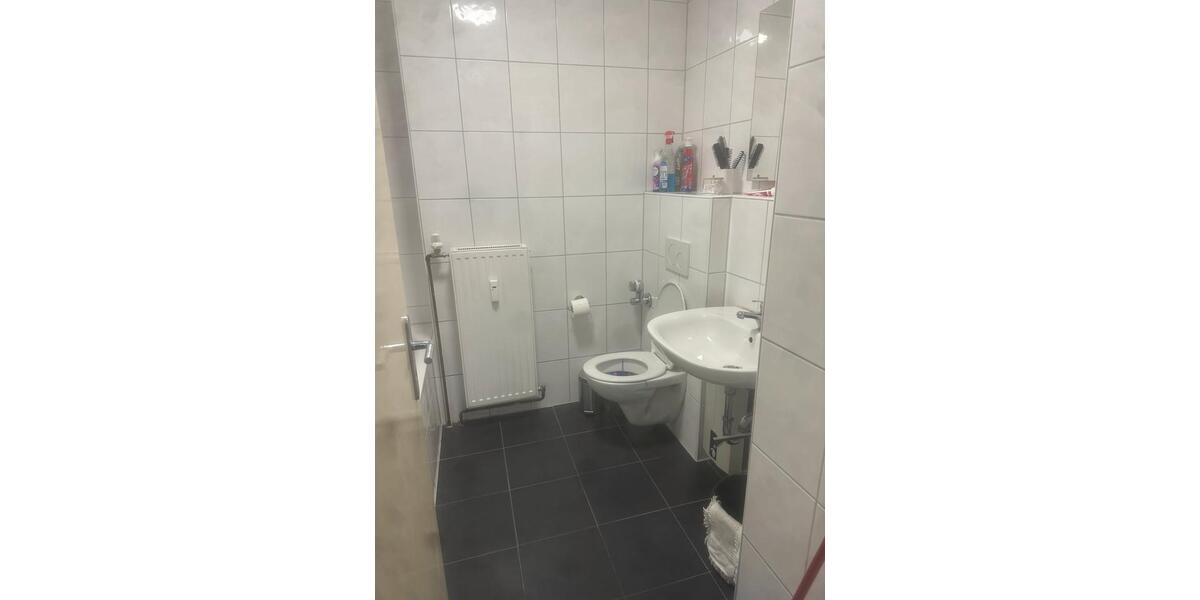 Etagenwohnung Duisburg Walsum - 5.5 Zimmer, 130 m&sup2;, 240.000&euro; | Angebot:23205437