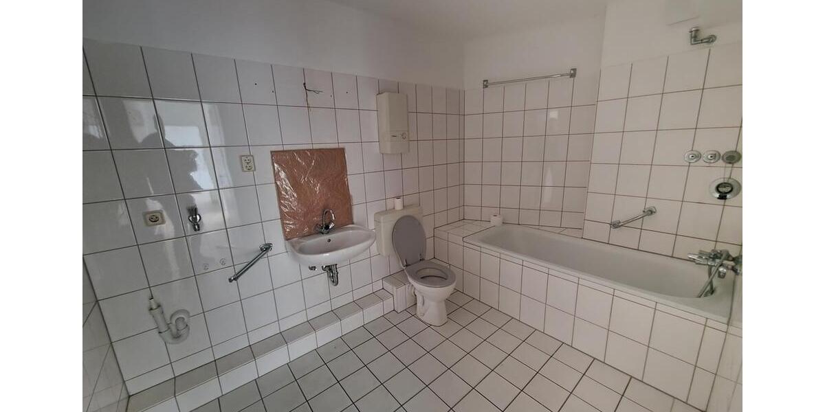 Etagenwohnung Duisburg Mittelmeiderich - 2.5 Zimmer, 62 m&sup2;, 446&euro; | Angebot:25850563