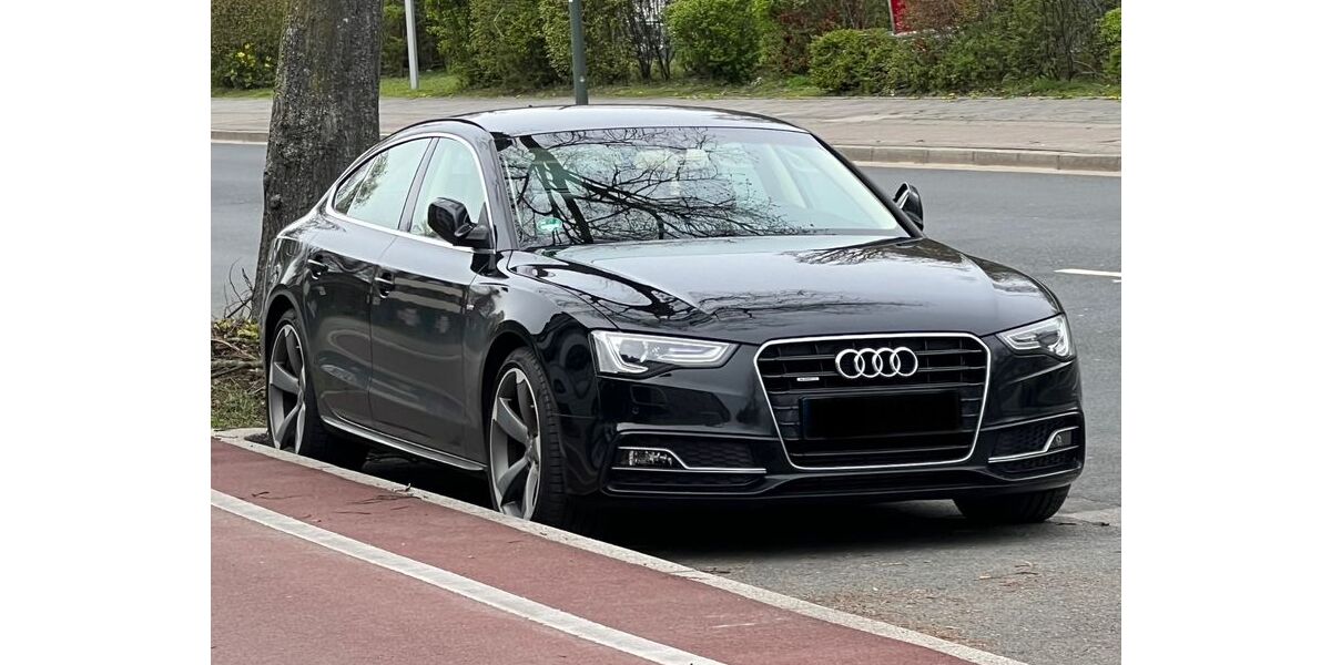 Audi A5 152.000 km 18.799 &euro; Düsseldorf 40599