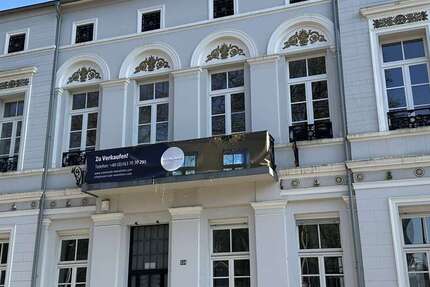 Haus Krefeld - 12 Zimmer, 475 m&sup2;, 860.000&euro; | Angebot:20933574