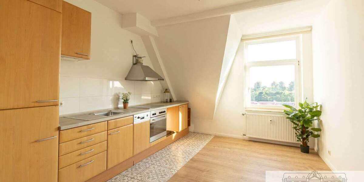 Etagenwohnung Düsseldorf Oberbilk - 2.5 Zimmer, 38 m&sup2;, 995&euro; | Angebot:27318931