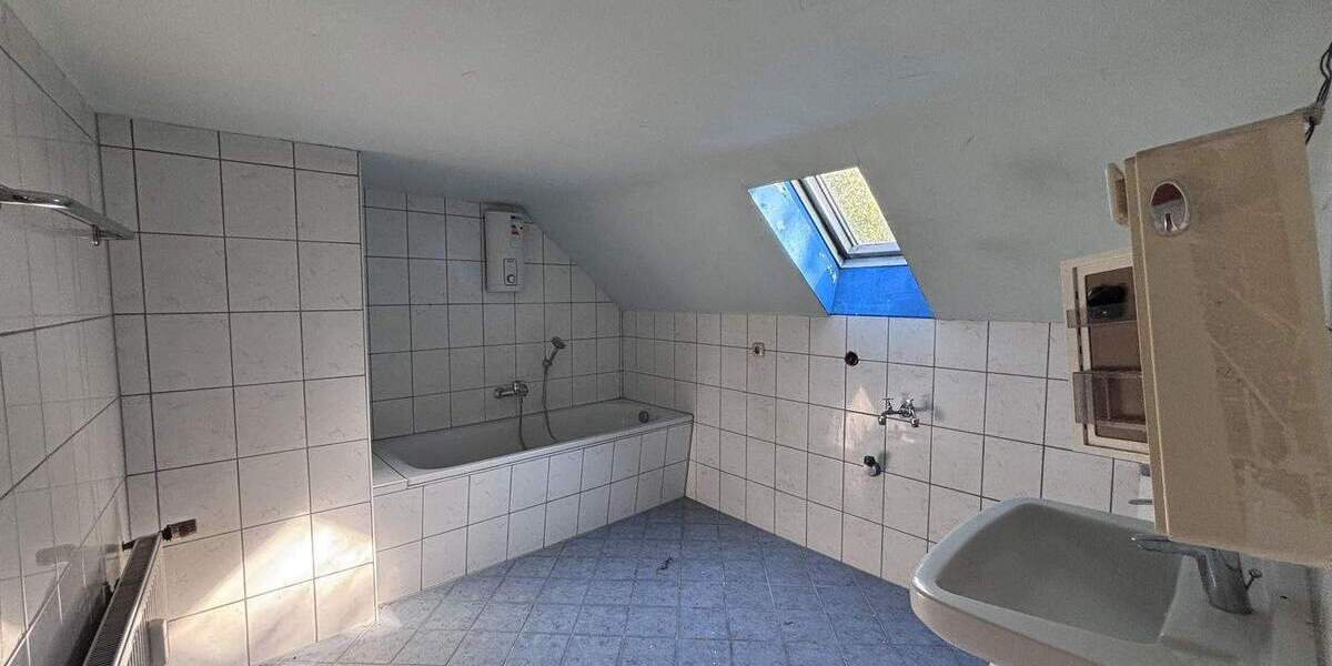 Mehrfamilienhaus, Wohnhaus Willich - 4 Zimmer, 95 m&sup2;, 485.000&euro; | Angebot:25741179