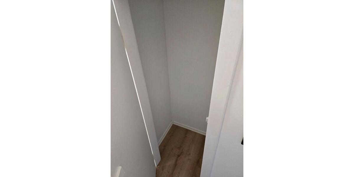 Etagenwohnung Heiligenhaus - 2 Zimmer, 50 m&sup2;, 750&euro; | Angebot:25044432