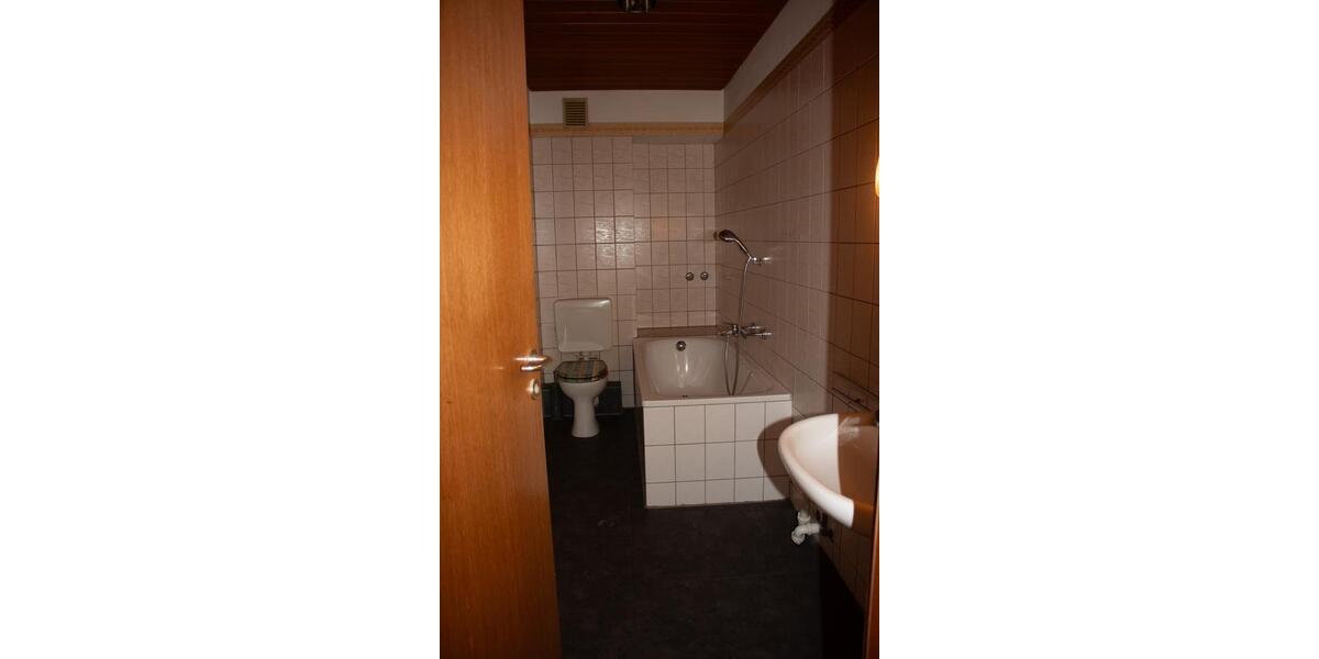 Etagenwohnung Dinslaken - 3 Zimmer, 65 m&sup2;, 500&euro; | Angebot:26640758