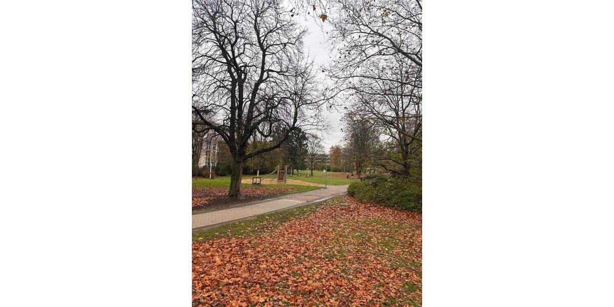 Etagenwohnung Düsseldorf Lörick - 2 Zimmer, 68 m&sup2;, 1.700&euro; | Angebot:25381651