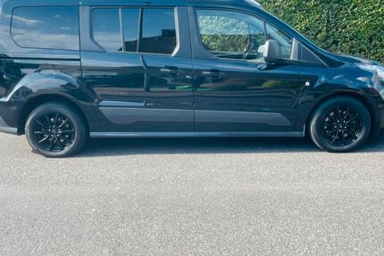 Ford Tourneo Connect 113.000 km 10.500 &euro; Anrath 47877