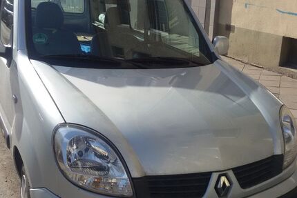 Renault Kangoo 154.000 km 5.500 &euro; Düsseldorf 40472
