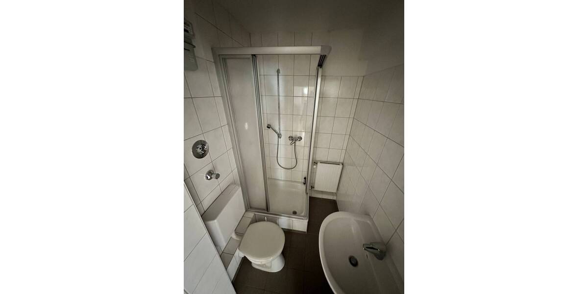 Etagenwohnung Essen Südviertel - 2 Zimmer, 44 m&sup2;, 420&euro; | Angebot:25796939