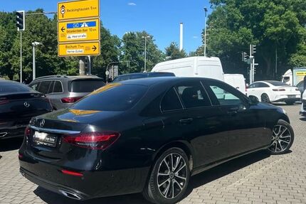 Mercedes-Benz E 220 116.406 km 30.500 &euro; Duisburg 47119