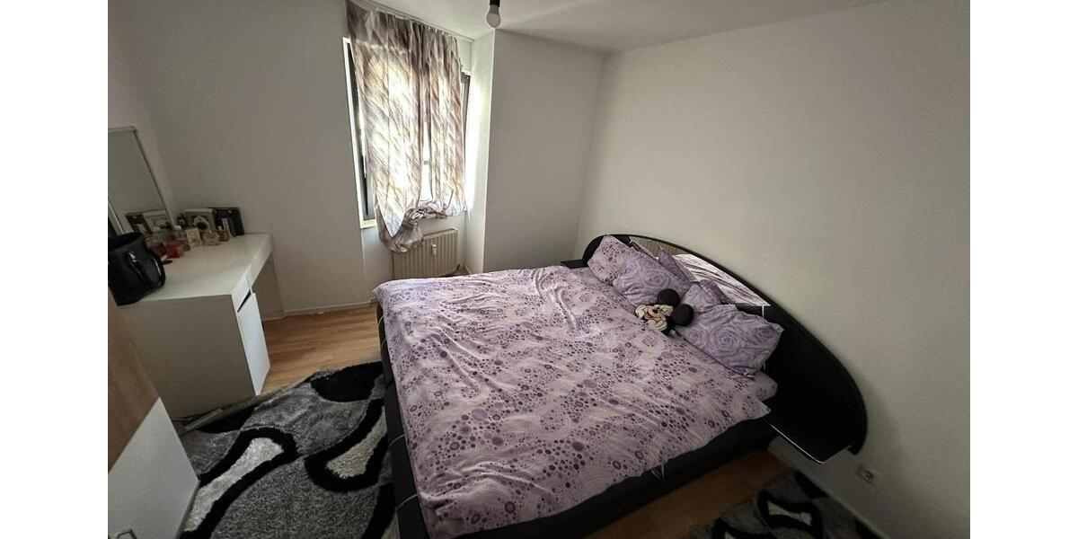 Etagenwohnung Duisburg Hochheide - 3 Zimmer, 70 m&sup2;, 1.000&euro; | Angebot:25567726