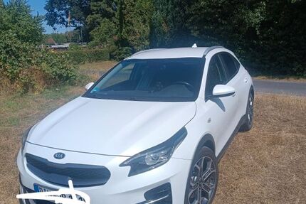 Kia XCeed 74.500 km 17.000 &euro; Voerde (Niederrhein) 46562